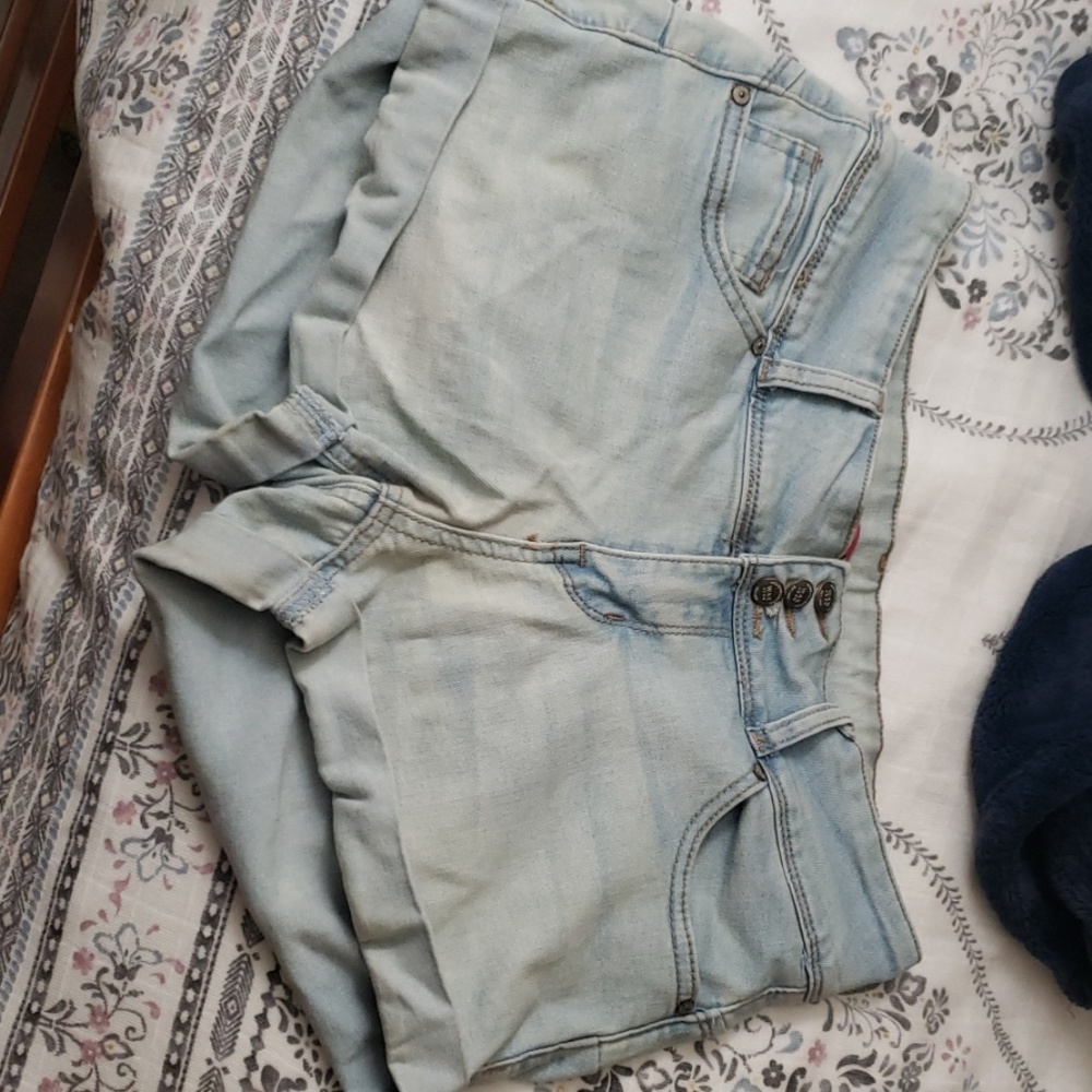 Light wash jean shorts